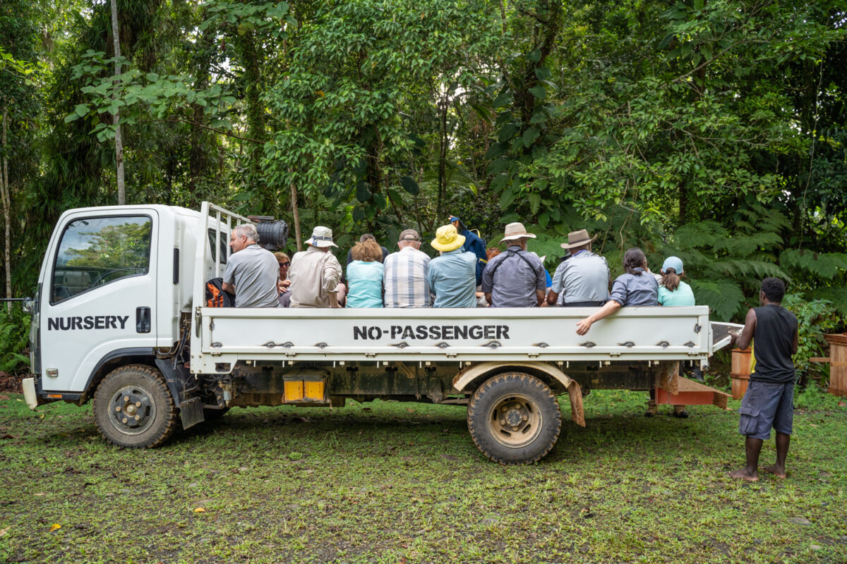 kolumgangara island truck transportation