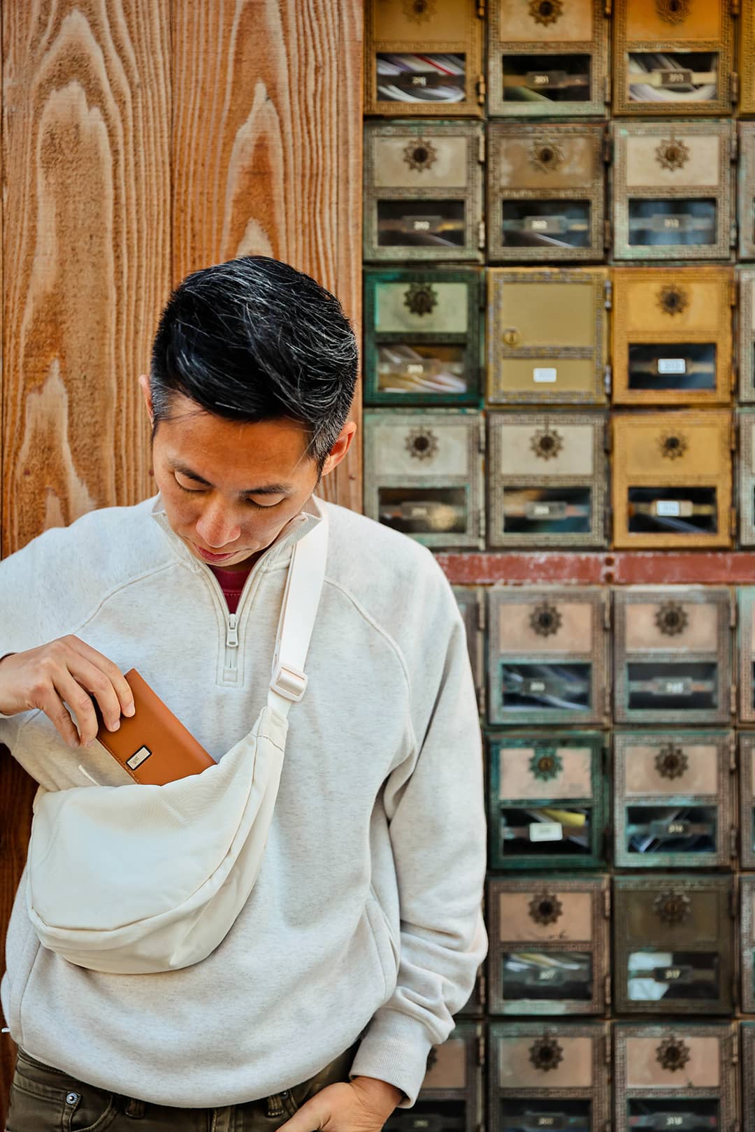 Soft and Slim Case for Glasses Bristow Lens Jacket