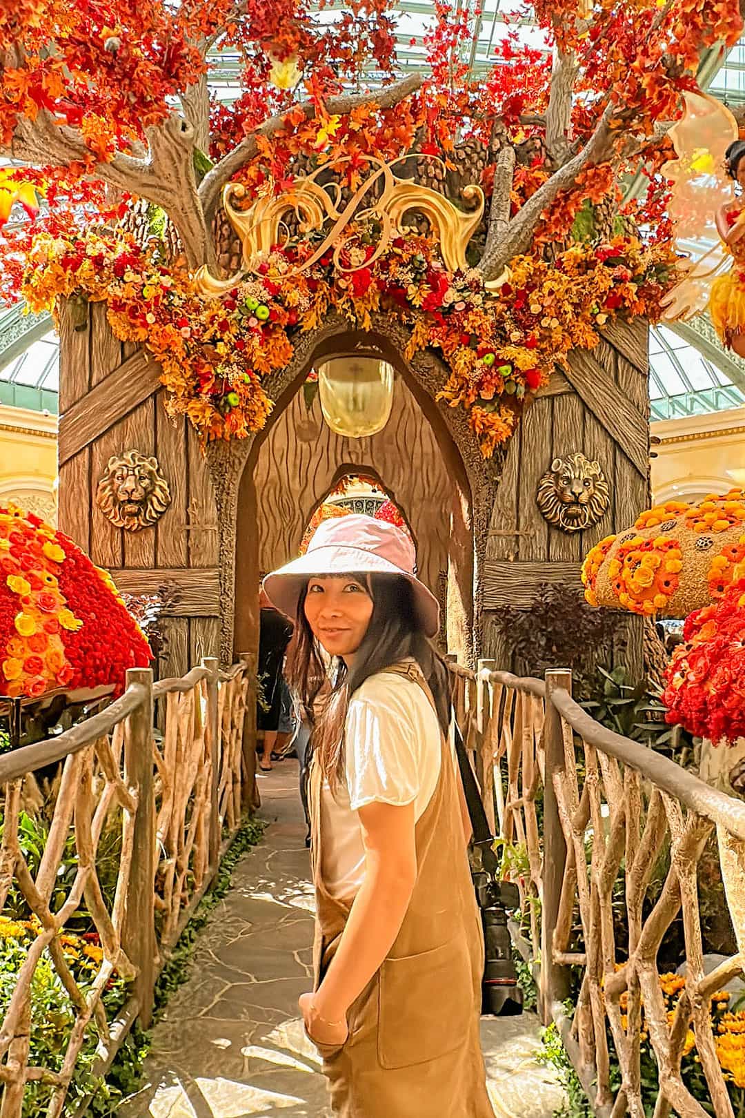 bellagio fall display 2023