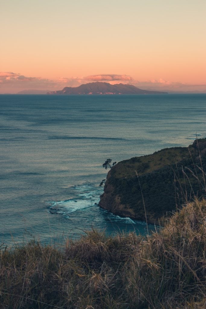 coastline around Leigh