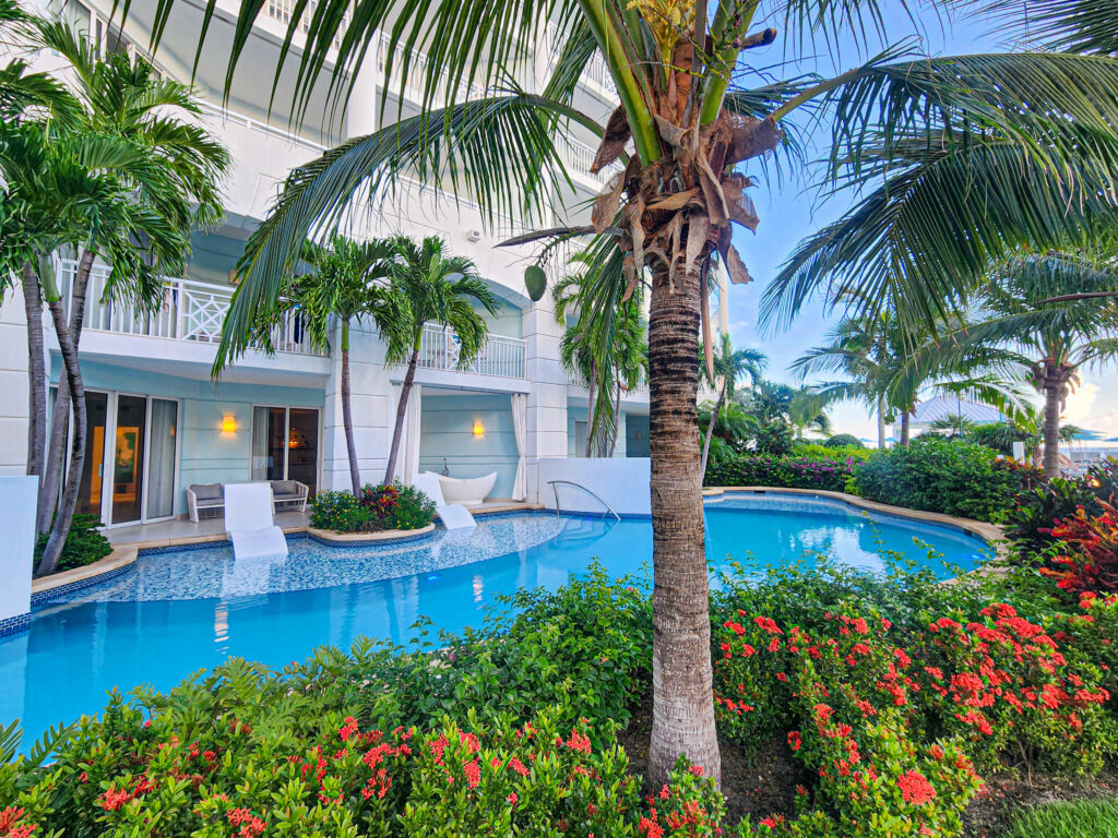 Swim-up Suites Sandals Royal Bahamian