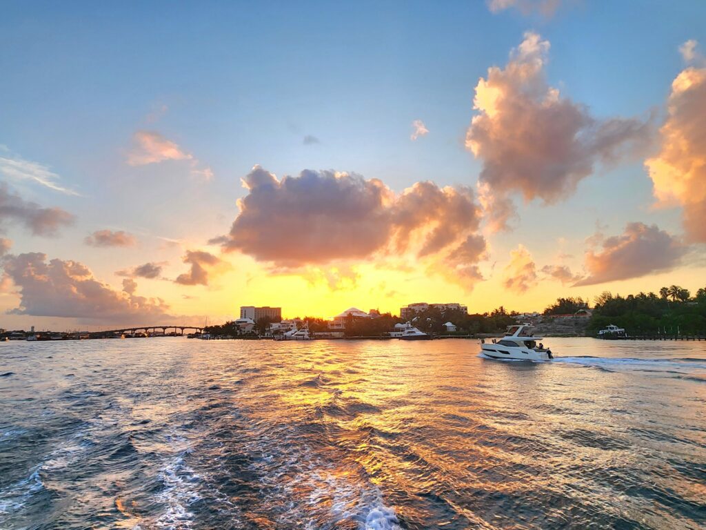 Sunset cruise Island Routes Nassau Bahamas