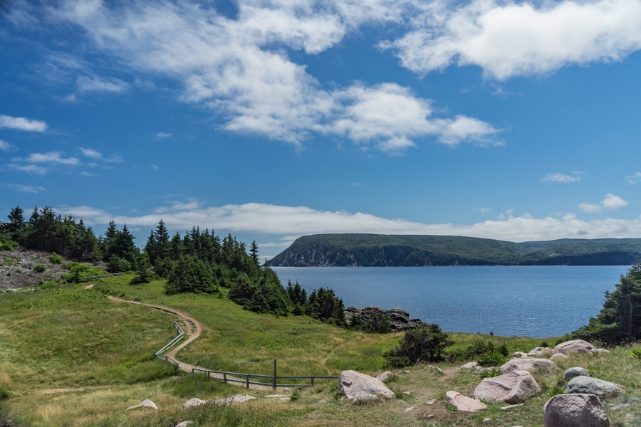 middle head hike cape breton island